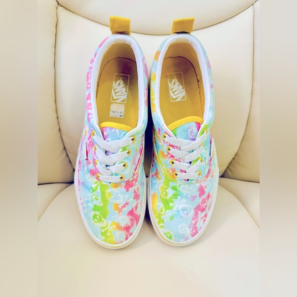 Vans Other - Authentic Shoe Multicolored Juniors 5.5/Women’s 7